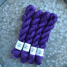 Load image into Gallery viewer, Mini Skein DK - Grape Juice