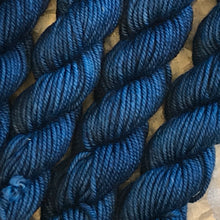 Load image into Gallery viewer, Mini Skein DK - Midnight