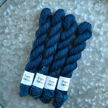 Load image into Gallery viewer, Mini Skein DK - Midnight