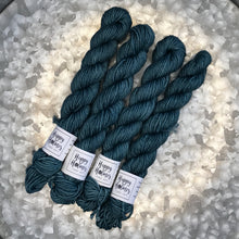 Load image into Gallery viewer, Mini Skein DK - Teal