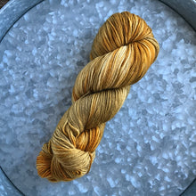 Load image into Gallery viewer, Falling Leaves 80/20 FW