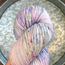 Load image into Gallery viewer, Lilac and Sprinkles 80/20 FW