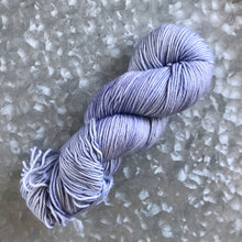 Load image into Gallery viewer, Lilac DK