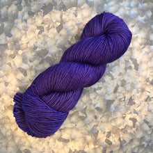 Load image into Gallery viewer, Grape Juice DK