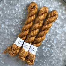 Load image into Gallery viewer, Toffee Mini Skein 80/20 sock