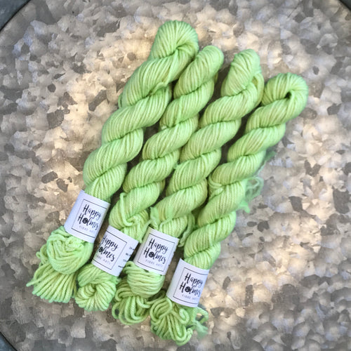 Mini Skein DK - Light Lime