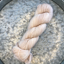 Load image into Gallery viewer, Love DK