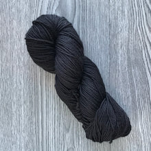 Load image into Gallery viewer, Black - Worsted