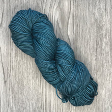 Load image into Gallery viewer, Teal - Worsted