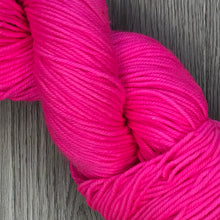 Load image into Gallery viewer, Vibrant - Worsted