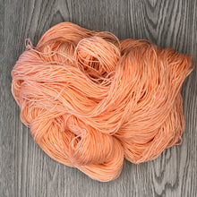 Load image into Gallery viewer, Peachy - 80/20 FW