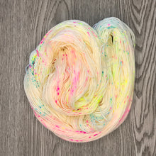 Load image into Gallery viewer, Neon Speckles - 80/20 FW
