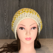 Load image into Gallery viewer, Slouchy Beanie - Adult cream / taupe CR7