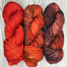 Load image into Gallery viewer, Caramel Apple DK