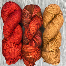 Load image into Gallery viewer, Caramel Apple DK