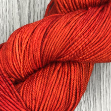 Load image into Gallery viewer, Spiced Apple DK