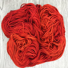 Load image into Gallery viewer, Spiced Apple DK