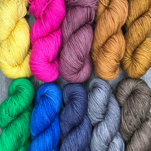 Load image into Gallery viewer, Navy DK