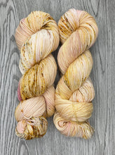 Load image into Gallery viewer, Creme Brulee -  80/20 sock