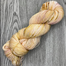 Load image into Gallery viewer, Creme Brulee -  80/20 sock