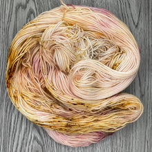 Load image into Gallery viewer, Creme Brulee -  80/20 sock