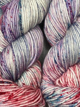 Load image into Gallery viewer, Fireworks DK  ooak