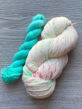 Load image into Gallery viewer, Vanilla sprinkle / aqua  Sock Set -  80/20 sock